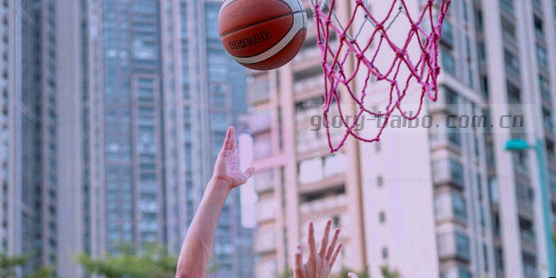 百博体育OIS数据流向示意：客户端设备信息采集、服务端赛事数据处理、高光内容输出三阶段流转